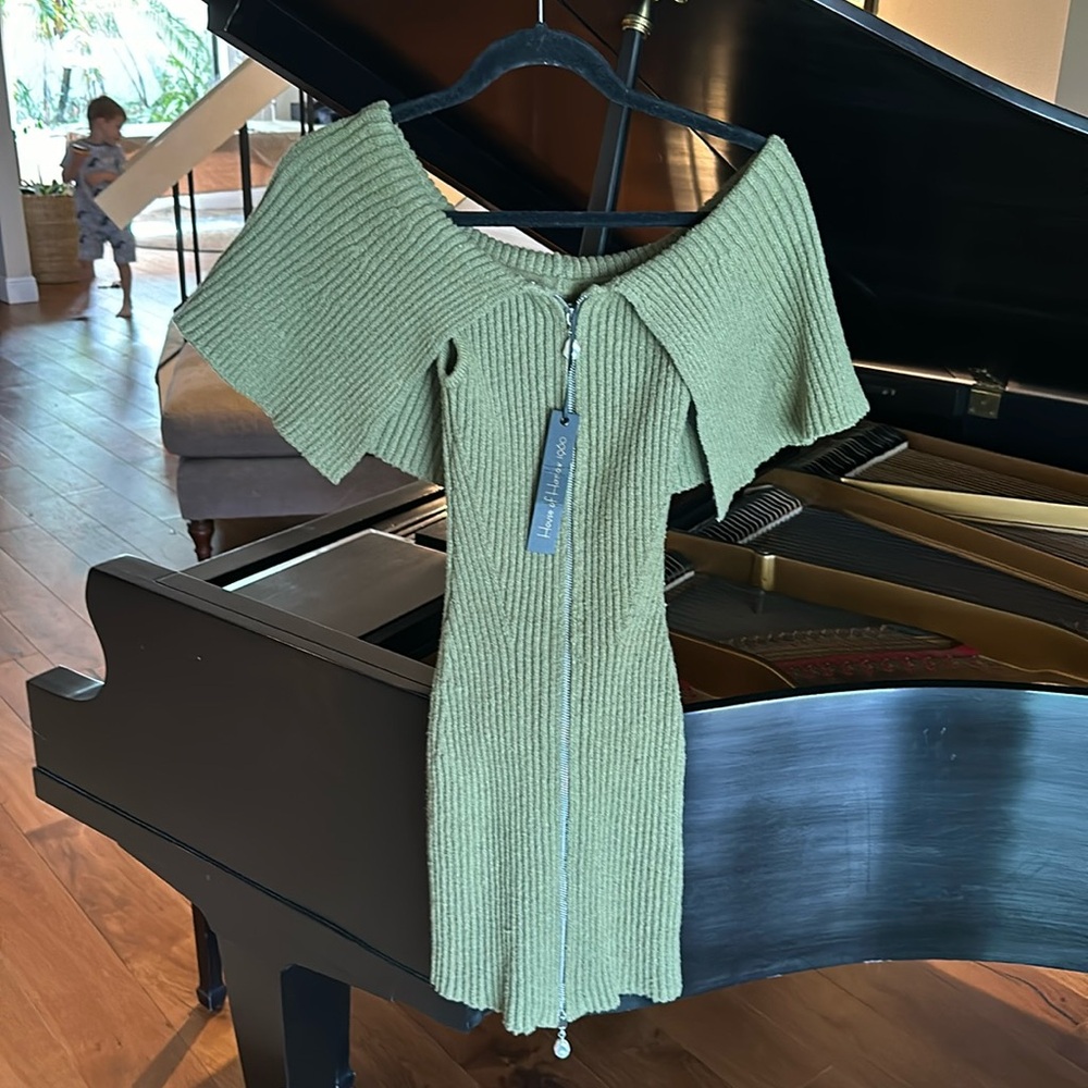 House of Harlow 1960 green sweater mini dress